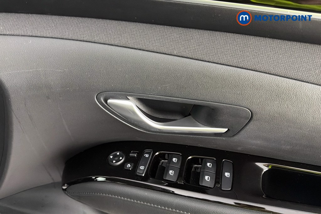 Hyundai Tucson Se Connect Manual Petrol SUV - Stock Number (1636491) - 42nd supplementary image