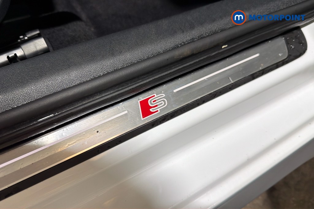 Audi A3 S Line Automatic Petrol Plug-In Hybrid Hatchback - Stock Number (1636631) - 27th supplementary image
