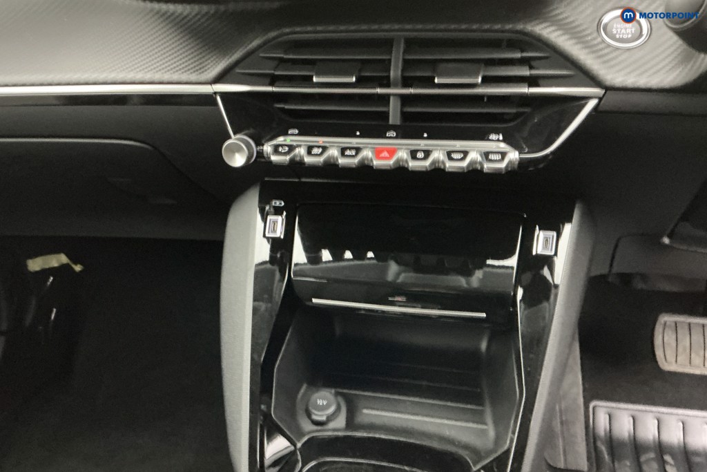 Peugeot 208 Allure Automatic Petrol Hatchback - Stock Number (1636705) - 17th supplementary image