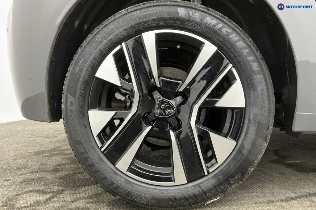Peugeot 208 Allure Automatic Petrol Hatchback - Stock Number (1636705) - 36th supplementary image