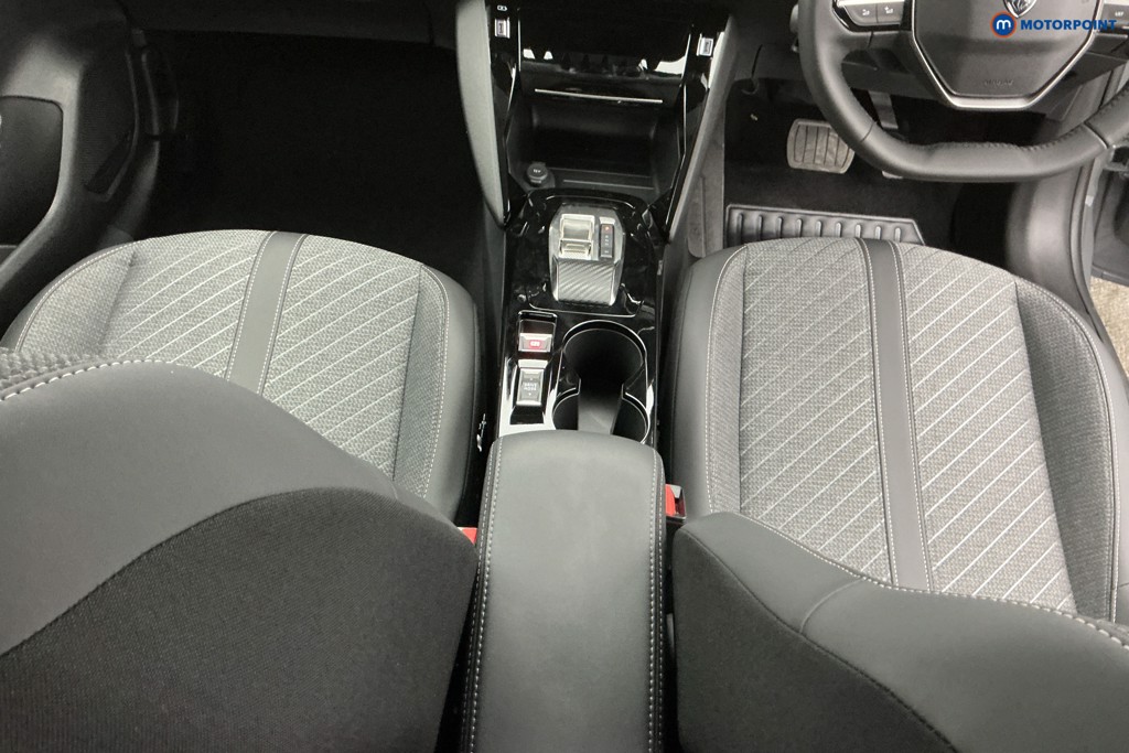 Peugeot 208 Allure Automatic Petrol Hatchback - Stock Number (1636711) - 11th supplementary image