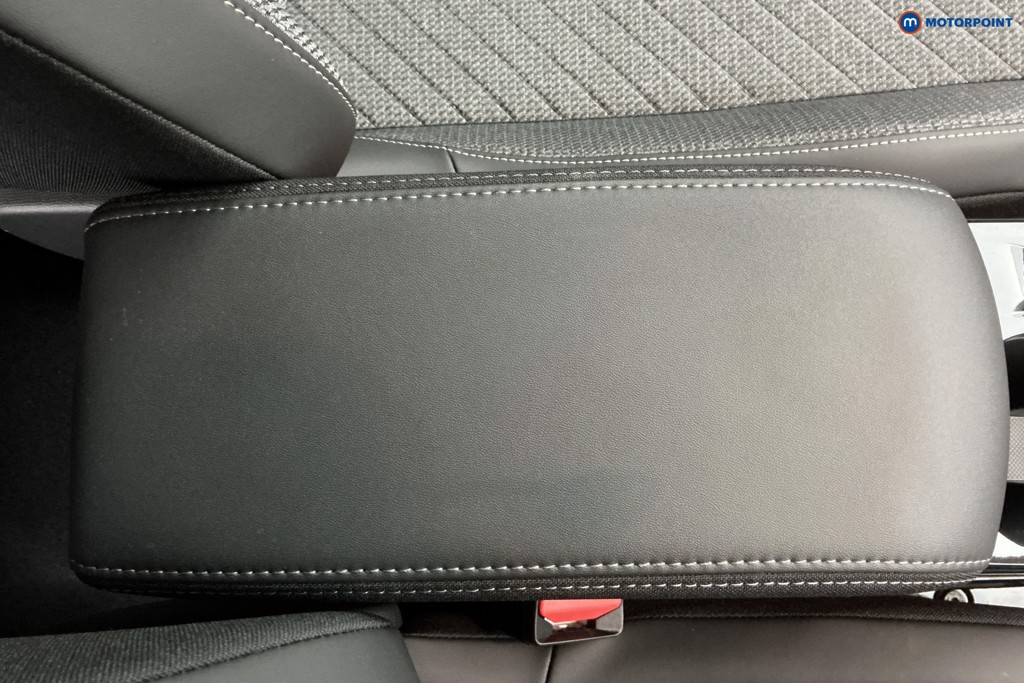 Peugeot 208 Allure Automatic Petrol Hatchback - Stock Number (1636750) - 14th supplementary image