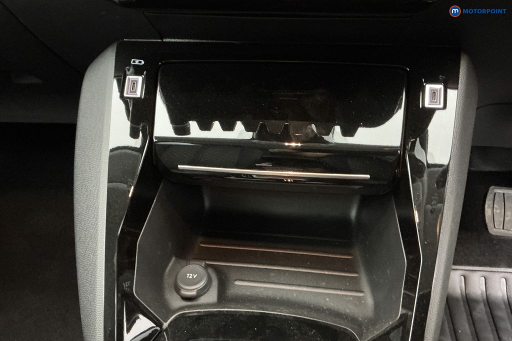 Peugeot 208 Allure Automatic Petrol Hatchback - Stock Number (1636750) - 17th supplementary image