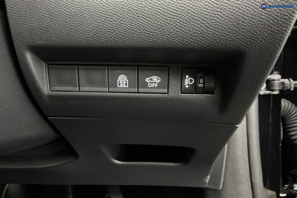 Peugeot 208 Allure Automatic Petrol Hatchback - Stock Number (1636785) - 26th supplementary image