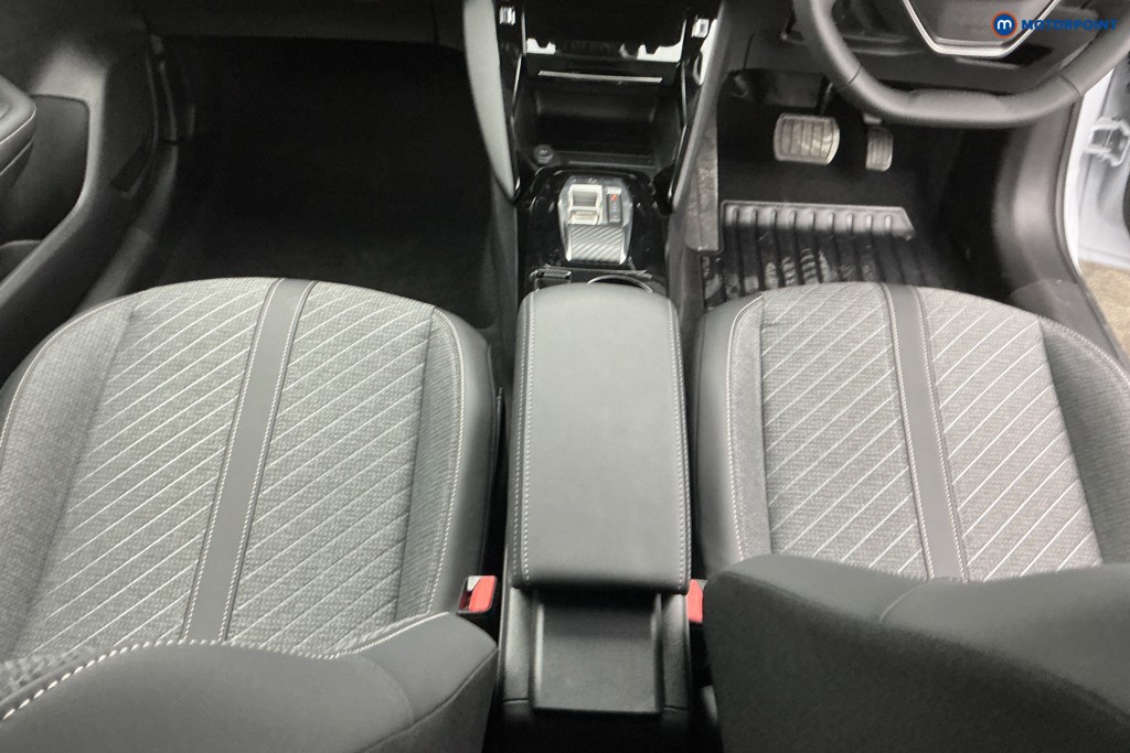 Peugeot 208 Allure Automatic Petrol Hatchback - Stock Number (1636799) - 10th supplementary image