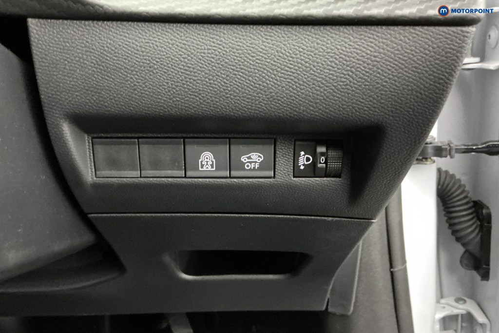 Peugeot 208 Allure Automatic Petrol Hatchback - Stock Number (1636799) - 26th supplementary image