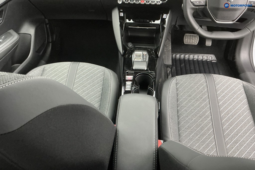 Peugeot 208 Allure Automatic Petrol Hatchback - Stock Number (1636812) - 11th supplementary image