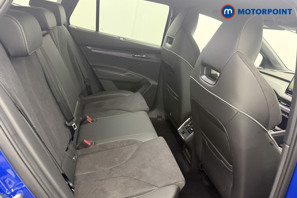 Skoda Enyaq Sportline Plus Automatic Electric SUV - Stock Number (1636900) - 9th supplementary image