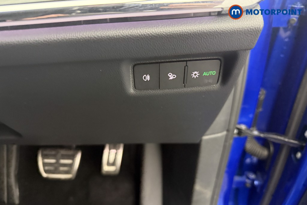 Skoda Enyaq Sportline Plus Automatic Electric SUV - Stock Number (1636900) - 16th supplementary image