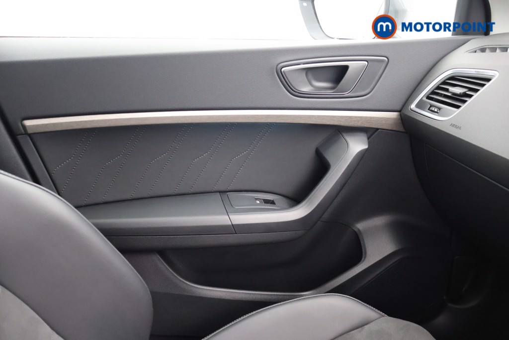 Seat Ateca Xperience Automatic Petrol SUV - Stock Number (1637388) - 11th supplementary image