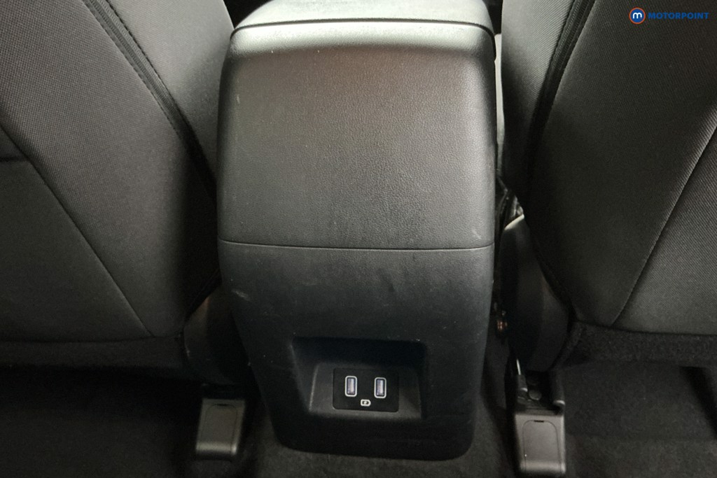 Hyundai Tucson Se Connect Manual Petrol SUV - Stock Number (1637884) - 14th supplementary image