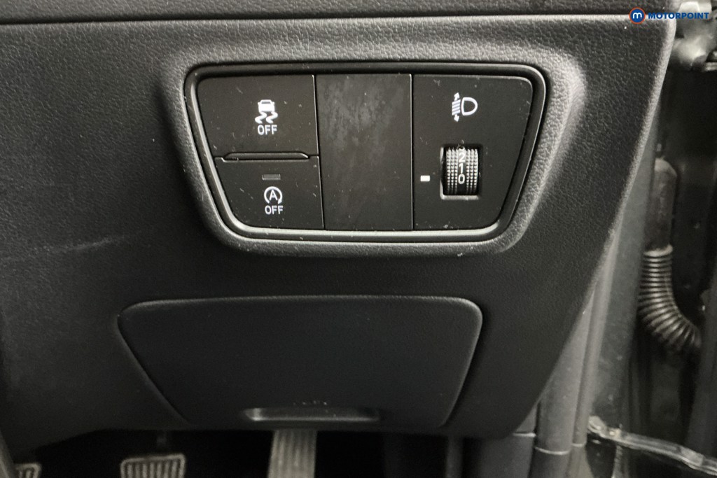 Hyundai Tucson Se Connect Manual Petrol SUV - Stock Number (1637884) - 23rd supplementary image