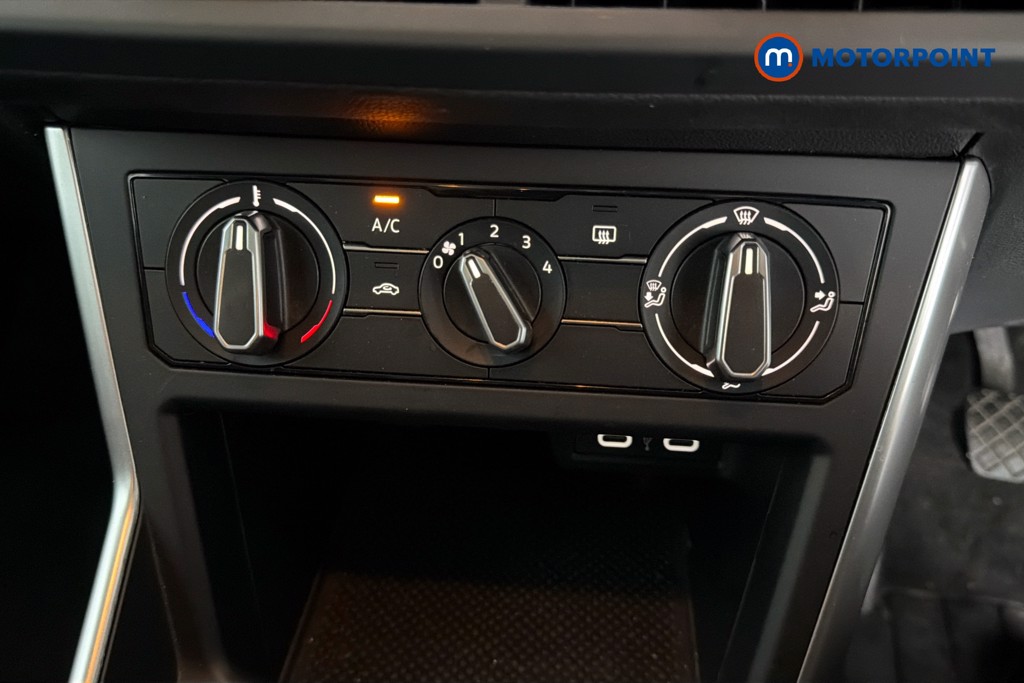 Volkswagen Polo Life Manual Petrol Hatchback - Stock Number (1638261) - 12th supplementary image