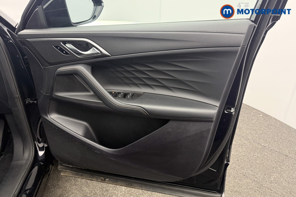 Mg Motor Uk HS Trophy Automatic Petrol-Electric Hybrid SUV - Stock Number (1638285) - 2nd supplementary image