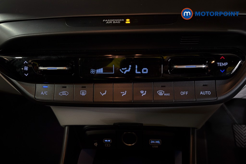 Hyundai I20 Ultimate Manual Petrol Hatchback - Stock Number (1638316) - 12th supplementary image