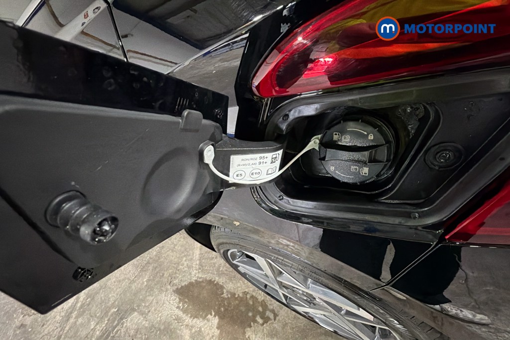 Hyundai I20 Ultimate Manual Petrol Hatchback - Stock Number (1638316) - 41st supplementary image