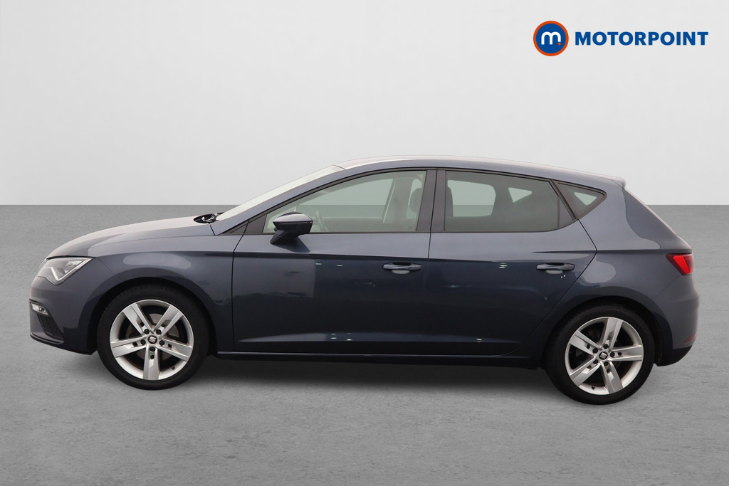 Seat Leon FR Manual Petrol Hatchback - Stock Number (1638342) - Passenger side