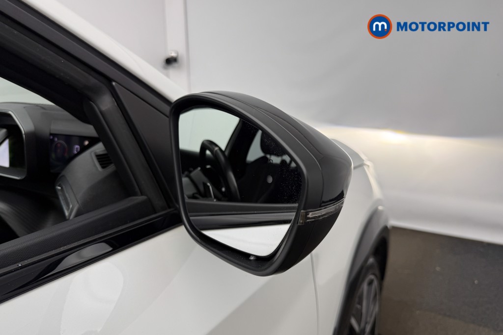 Peugeot 208 GT Automatic Petrol Hatchback - Stock Number (1638391) - 28th supplementary image