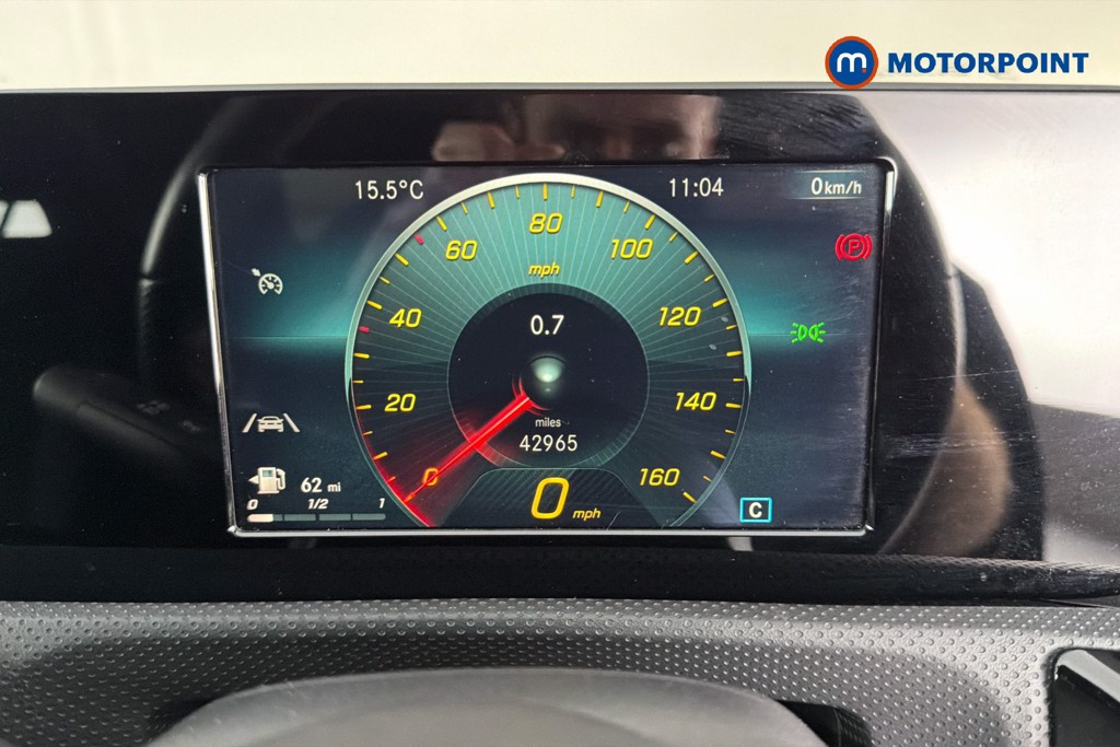Mercedes-Benz A Class Amg Line Manual Petrol Hatchback - Stock Number (1638448) - 8th supplementary image