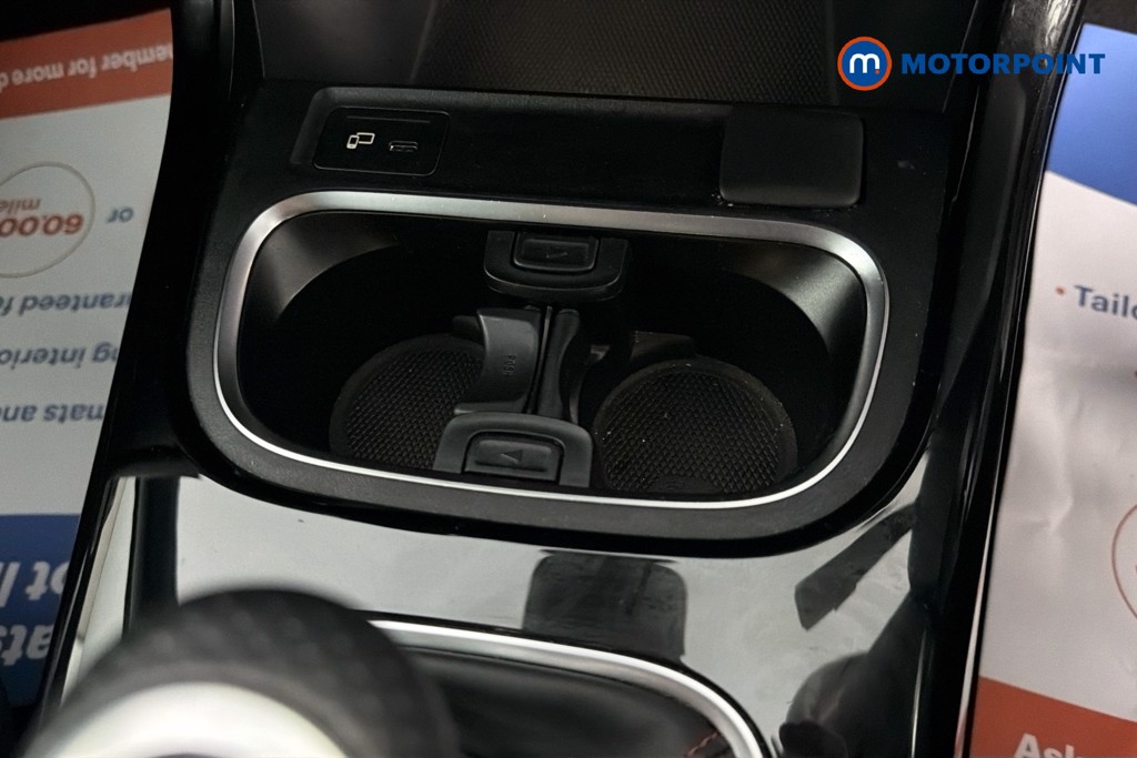 Mercedes-Benz A Class Amg Line Manual Petrol Hatchback - Stock Number (1638448) - 16th supplementary image