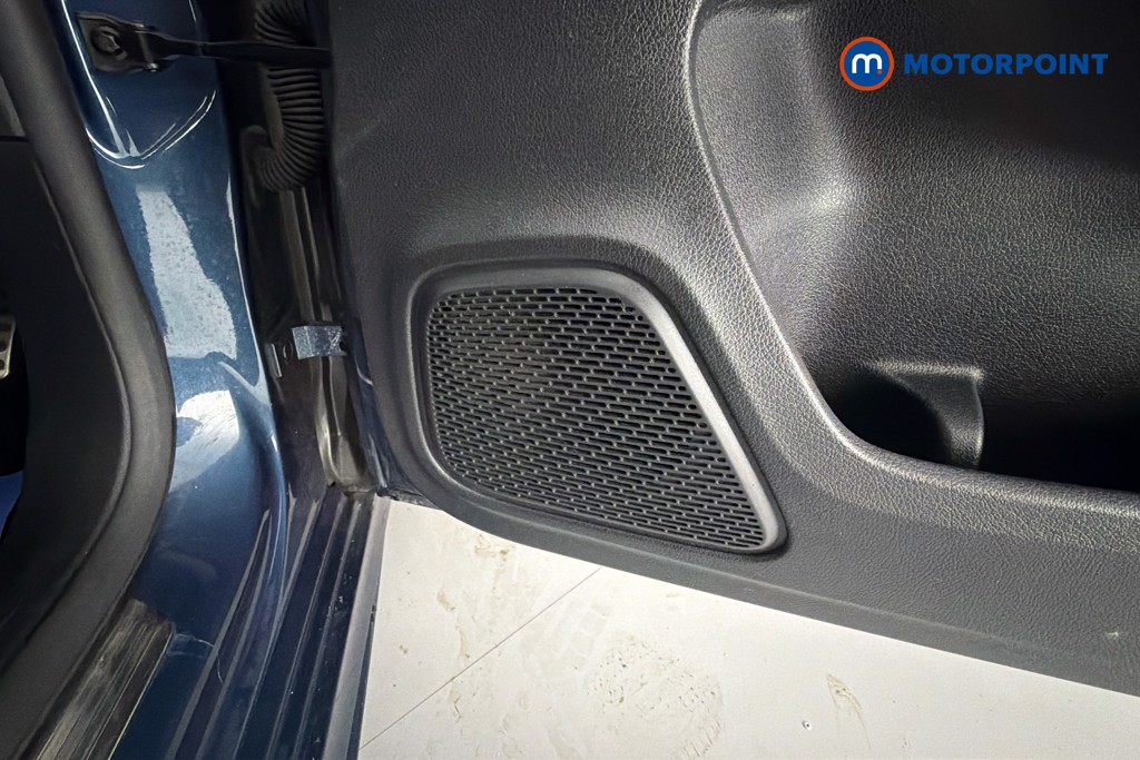 Mercedes-Benz A Class Amg Line Manual Petrol Hatchback - Stock Number (1638448) - 21st supplementary image