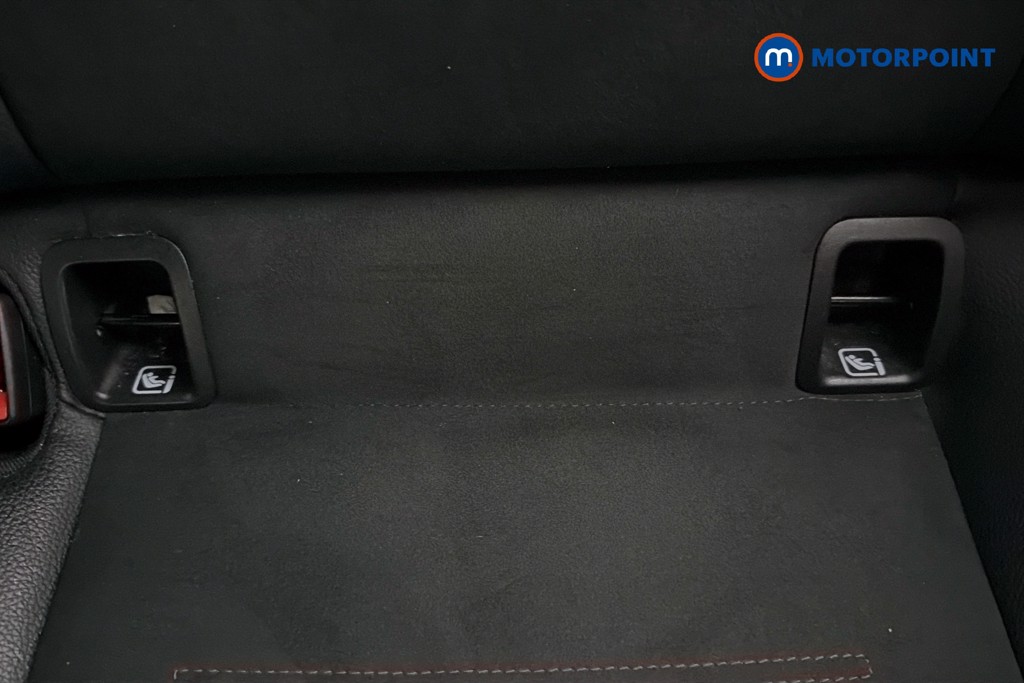 Mercedes-Benz A Class Amg Line Manual Petrol Hatchback - Stock Number (1638448) - 30th supplementary image