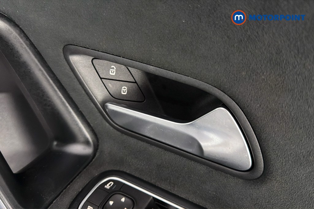 Mercedes-Benz A Class Amg Line Manual Petrol Hatchback - Stock Number (1638448) - 42nd supplementary image