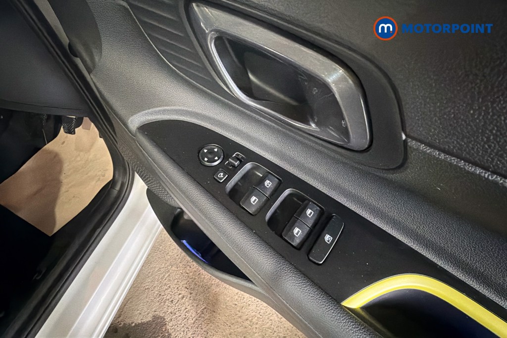 Hyundai I20 Ultimate Manual Petrol Hatchback - Stock Number (1638552) - 20th supplementary image