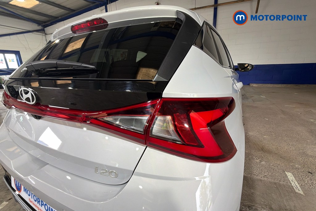 Hyundai I20 Ultimate Manual Petrol Hatchback - Stock Number (1638552) - 38th supplementary image