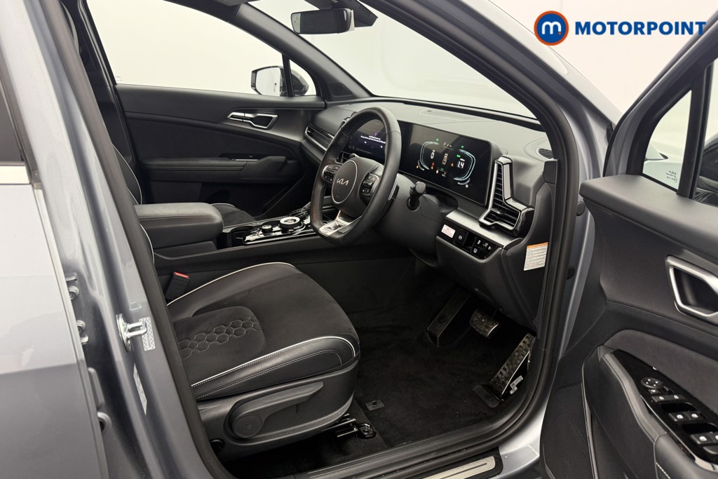 KIA Sportage Gt-Line Automatic Petrol-Electric Hybrid SUV - Stock Number (1638572) - 1st supplementary image