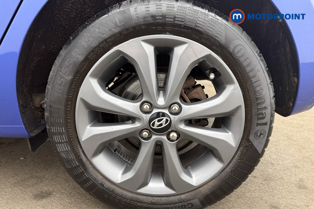 Hyundai I10 Play Manual Petrol Hatchback - Stock Number (1638607) - 3rd supplementary image