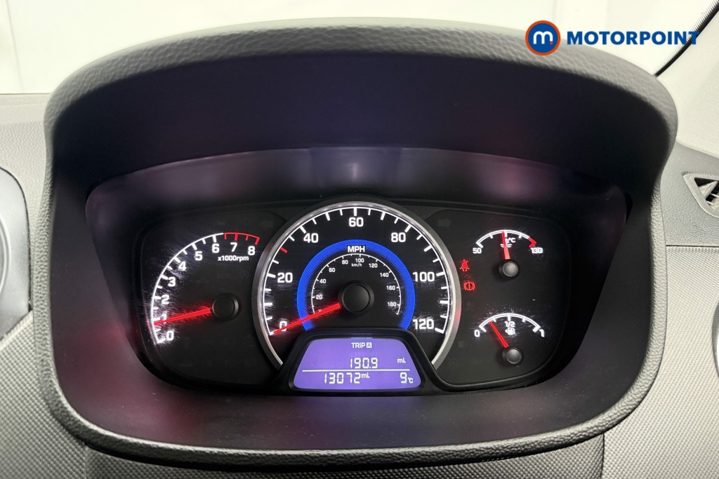 Hyundai I10 Play Manual Petrol Hatchback - Stock Number (1638607) - 13th supplementary image