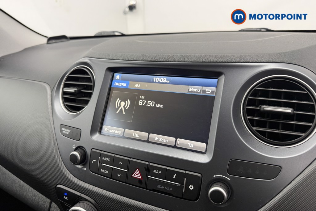 Hyundai I10 Play Manual Petrol Hatchback - Stock Number (1638607) - 15th supplementary image