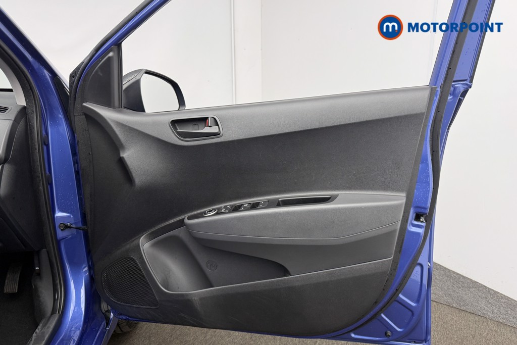 Hyundai I10 Play Manual Petrol Hatchback - Stock Number (1638607) - 25th supplementary image