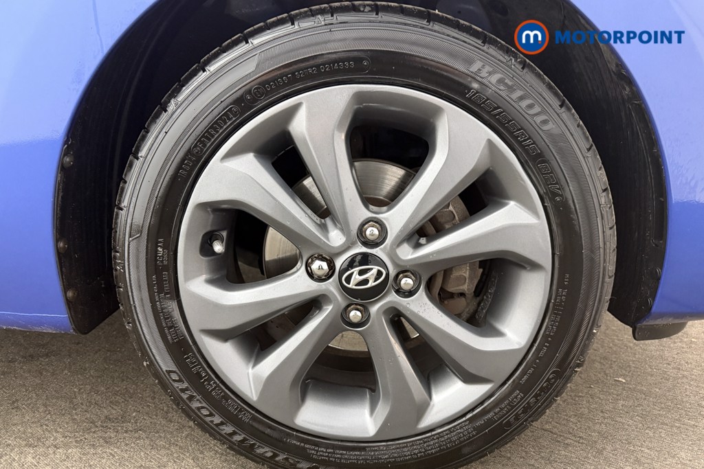 Hyundai I10 Play Manual Petrol Hatchback - Stock Number (1638607) - 1st supplementary image