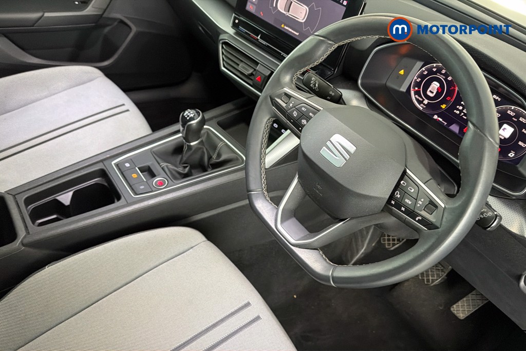 Seat Leon Se Dynamic Manual Petrol Hatchback - Stock Number (1638657) - 2nd supplementary image