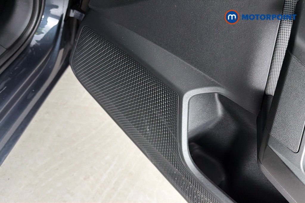 Seat Leon Se Dynamic Manual Petrol Hatchback - Stock Number (1638657) - 21st supplementary image