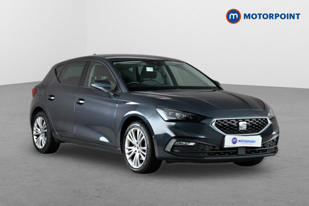 Seat Leon Se Dynamic Manual Petrol Hatchback - Stock Number (1638657) - Drivers side front corner