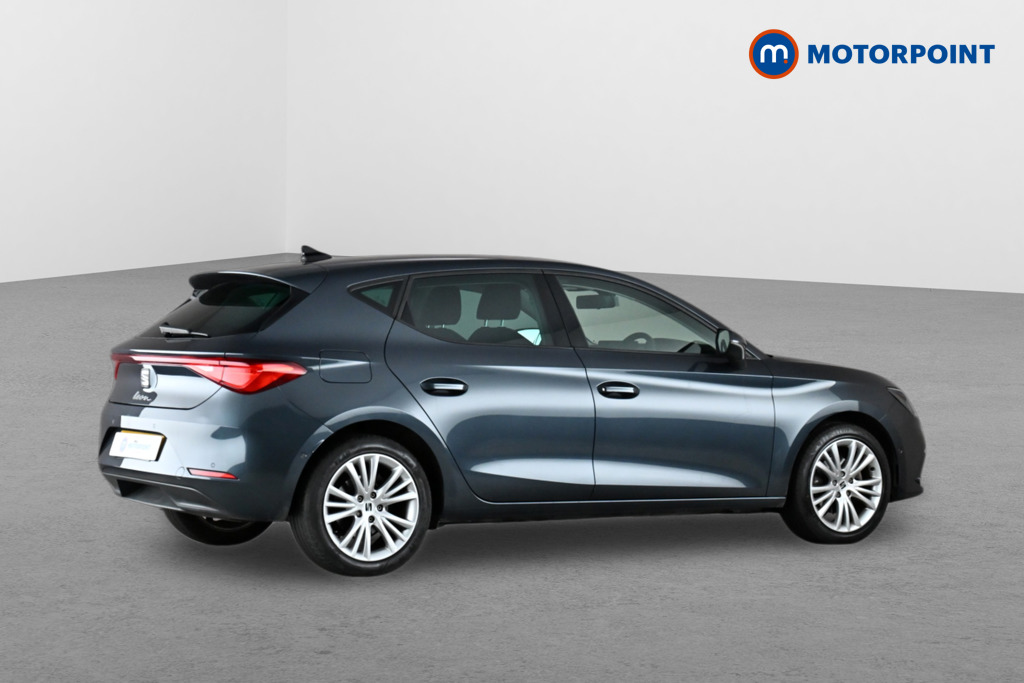 Seat Leon Se Dynamic Manual Petrol Hatchback - Stock Number (1638657) - Drivers side rear corner