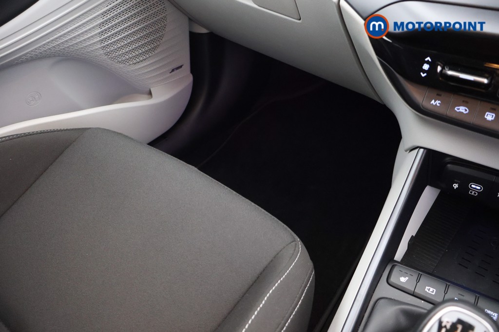 Hyundai I20 Ultimate Manual Petrol Hatchback - Stock Number (1638745) - 12th supplementary image