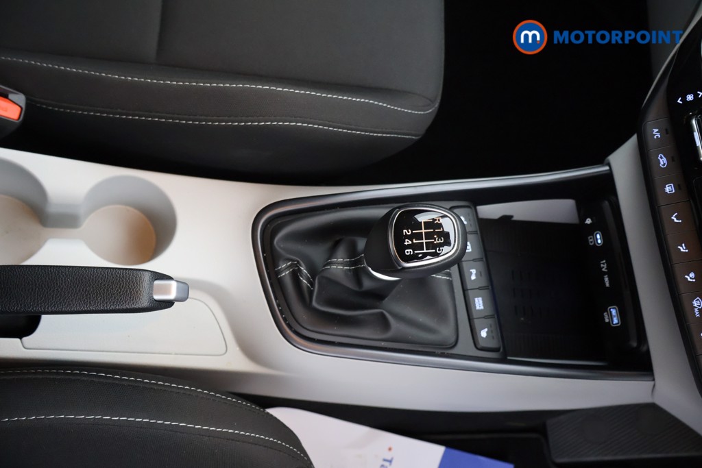 Hyundai I20 Ultimate Manual Petrol Hatchback - Stock Number (1638745) - 13th supplementary image