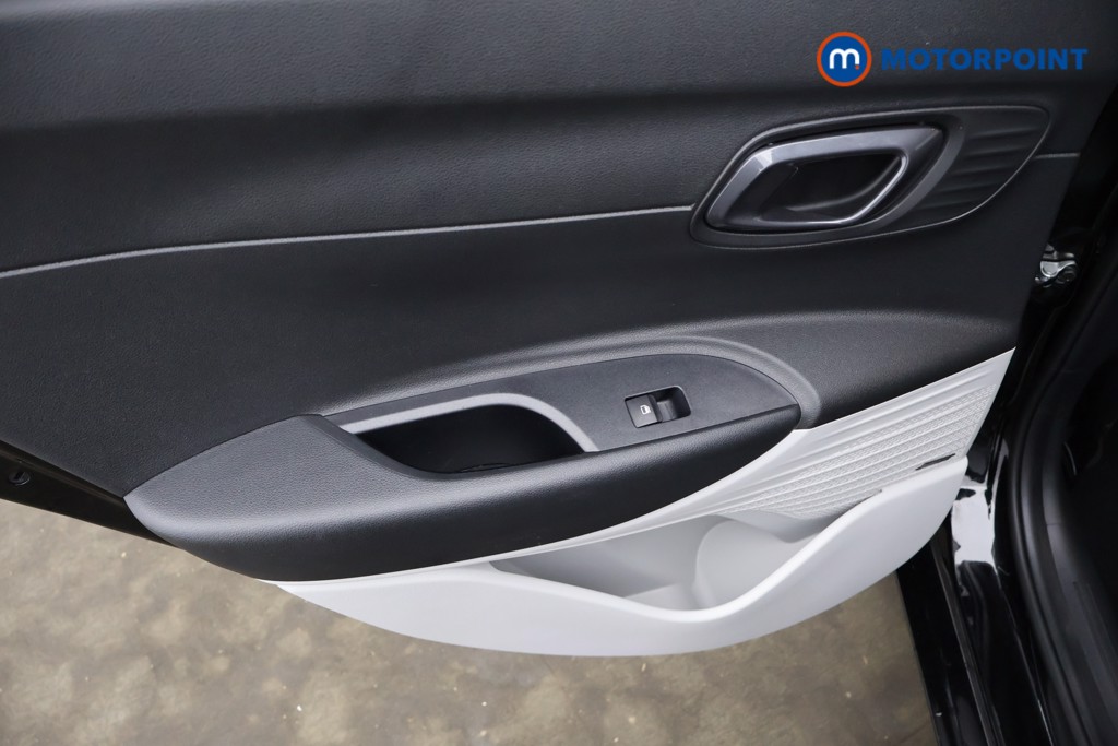 Hyundai I20 Ultimate Manual Petrol Hatchback - Stock Number (1638745) - 20th supplementary image