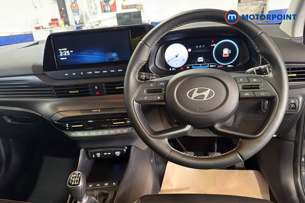 Hyundai I20 Ultimate Manual Petrol Hatchback - Stock Number (1638758) - 2nd supplementary image