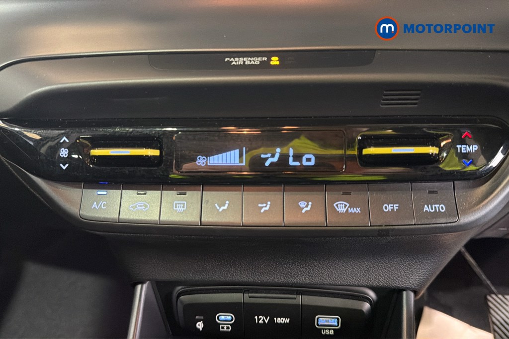Hyundai I20 Ultimate Manual Petrol Hatchback - Stock Number (1638758) - 12th supplementary image