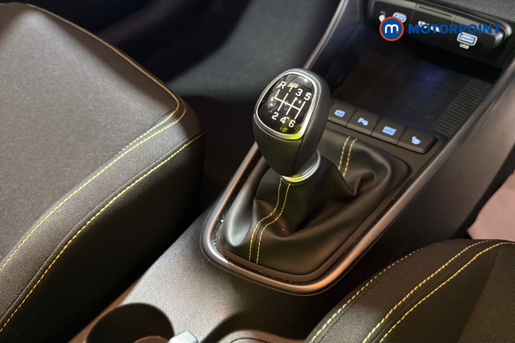 Hyundai I20 Ultimate Manual Petrol Hatchback - Stock Number (1638758) - 15th supplementary image