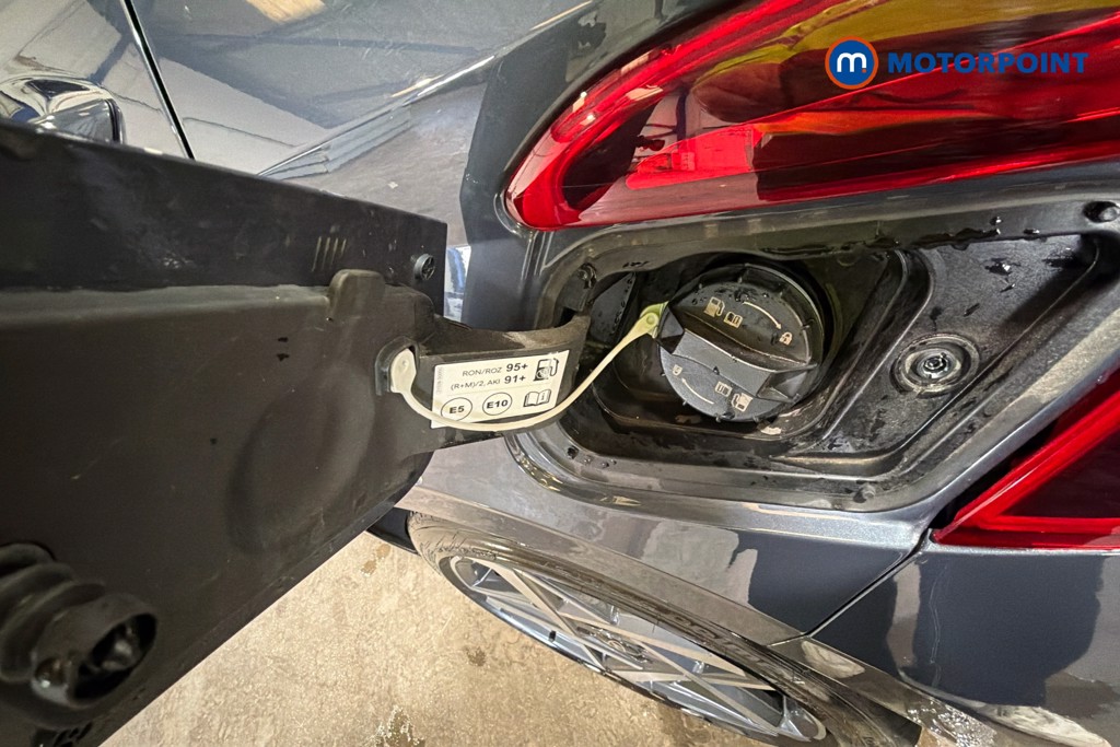 Hyundai I20 Ultimate Manual Petrol Hatchback - Stock Number (1638758) - 41st supplementary image