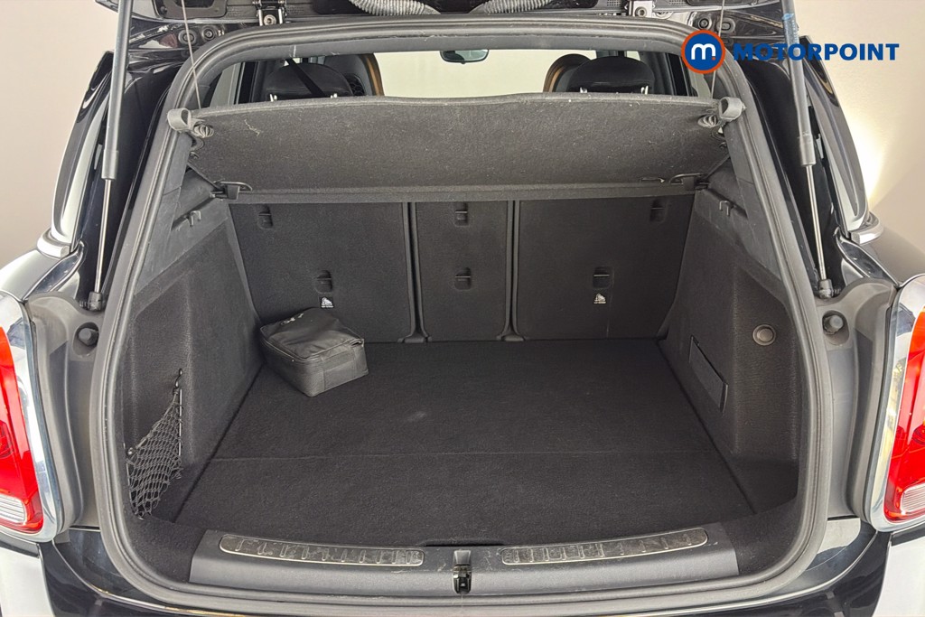 Mini Countryman Cooper Sport Manual Petrol SUV - Stock Number (1638879) - 33rd supplementary image