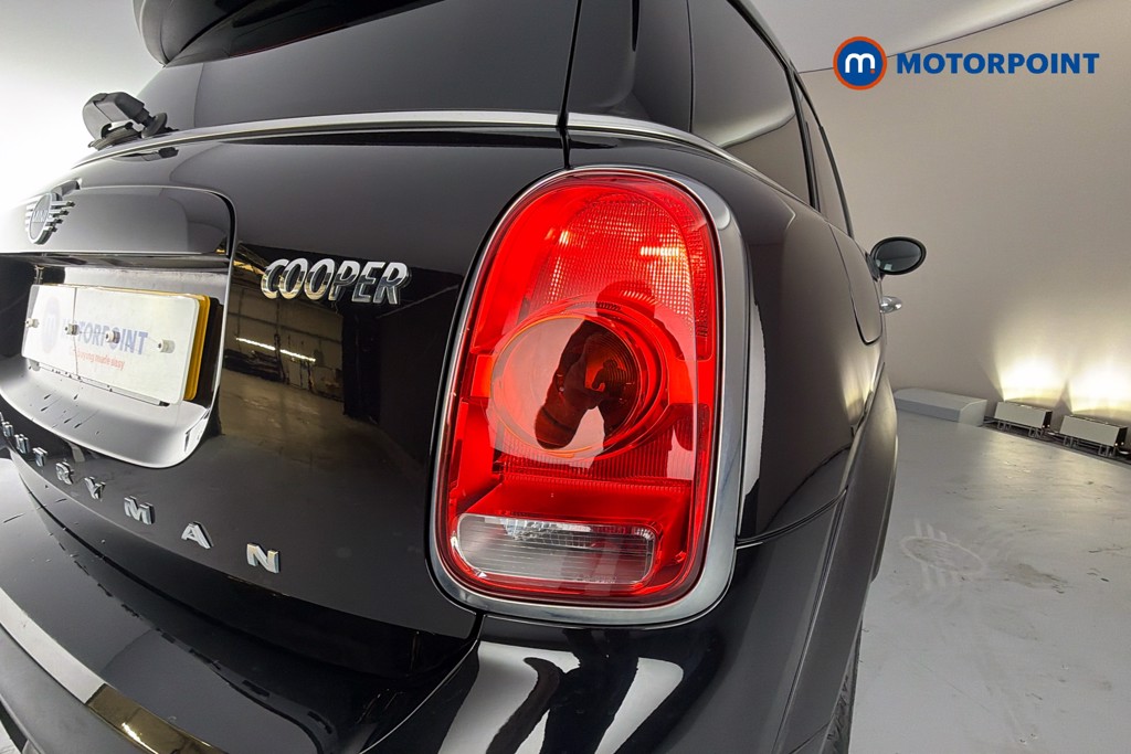 Mini Countryman Cooper Sport Manual Petrol SUV - Stock Number (1638879) - 38th supplementary image