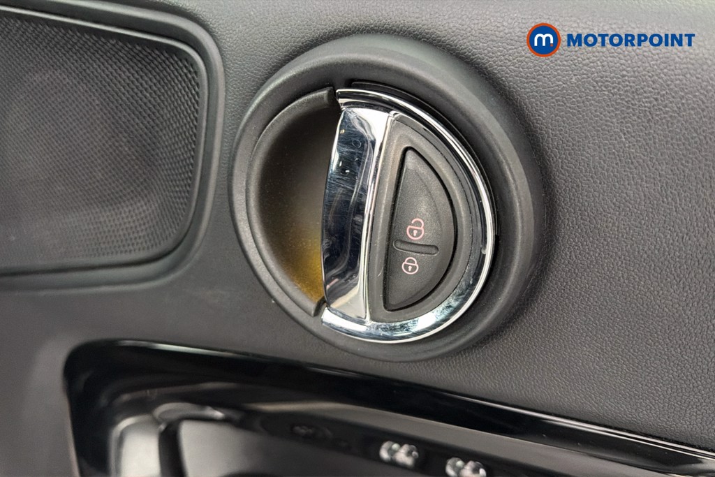 Mini Countryman Cooper Sport Manual Petrol SUV - Stock Number (1638879) - 42nd supplementary image