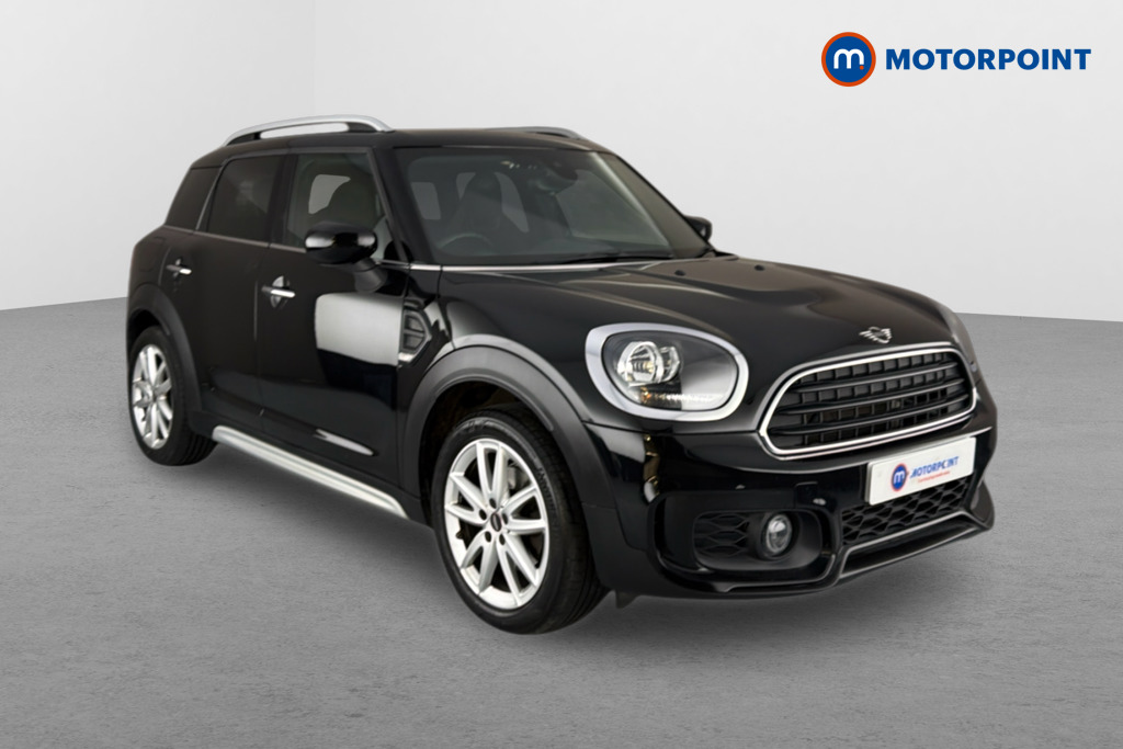 Mini Countryman Cooper Sport Manual Petrol SUV - Stock Number (1638879) - Drivers side front corner
